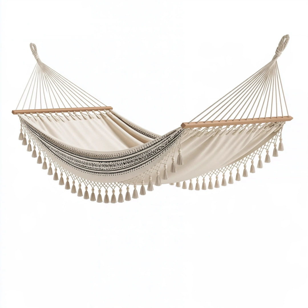 Hängematte 300 x 100 cm aus Baumwolle in Beige mit Holzspreizstäben im Boho-Stil